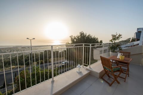 Balcony/Terrace, Decorative detail, Landmark view, Sea view, Sunrise, Sunset