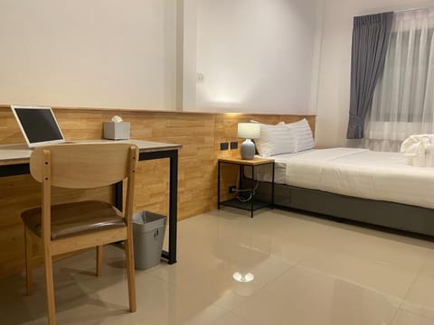 Seating area, Bedroom