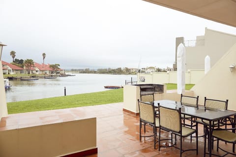 Patio, Balcony/Terrace