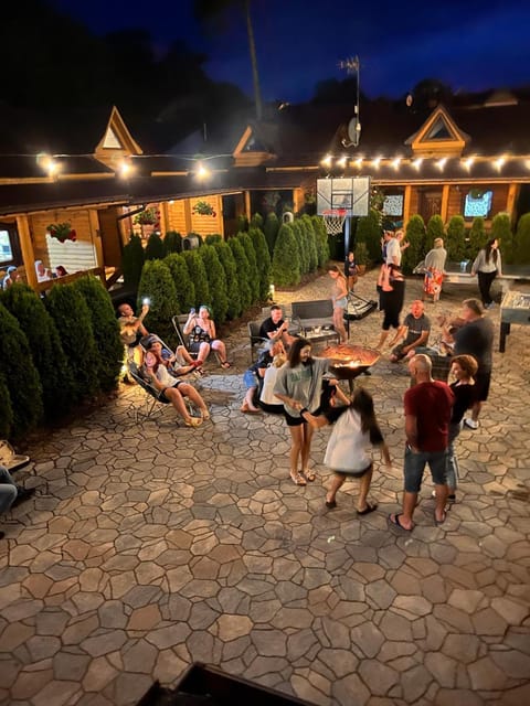 Domy z Bala - Domki ogrzewane - JACUZZI, SAUNA, lody, popcorn, ryba wedzona i ognisko w cenie! Campground/ 
RV Resort in West Pomeranian Voivodeship, Poland