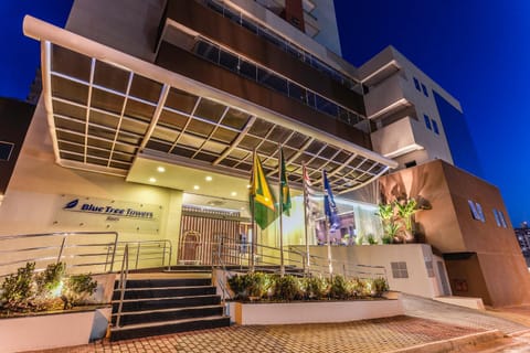 Property building, Facade/entrance