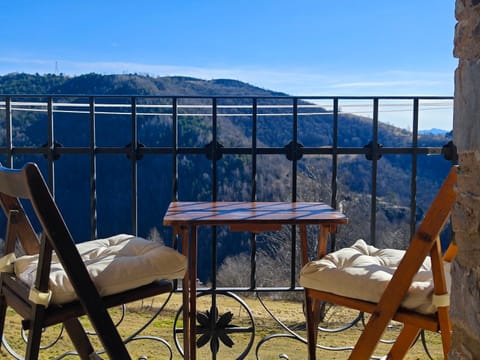 Natural landscape, View (from property/room), Balcony/Terrace, Mountain view