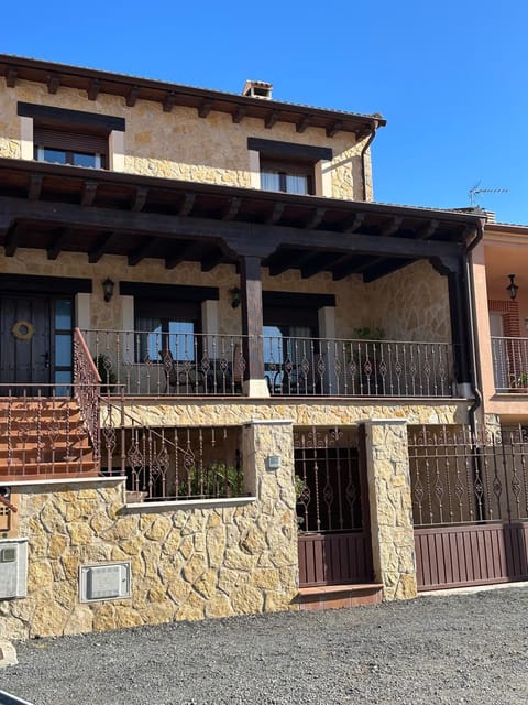 Property building, Balcony/Terrace