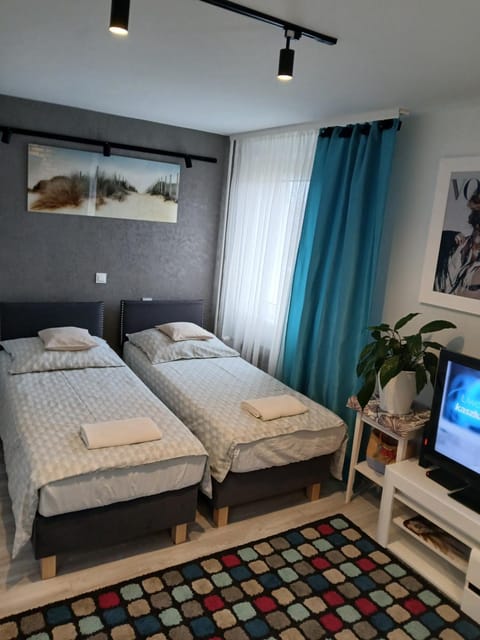 Noclegi nad Morzem u Kasi Studio Apartment in Gdansk