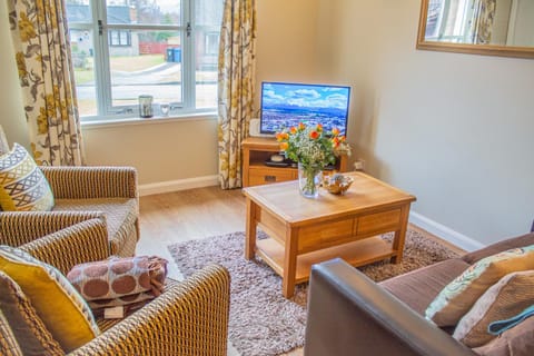 Communal lounge/ TV room, Living room