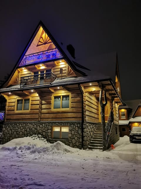 Property building, Winter