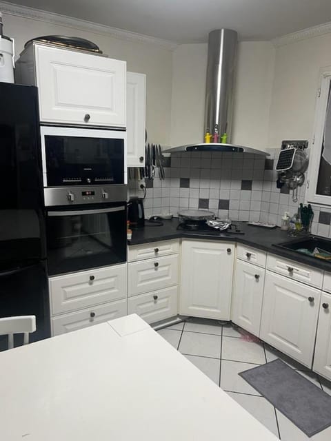 Villa au Carré de Soie Vacation rental in Vaulx-en-Velin