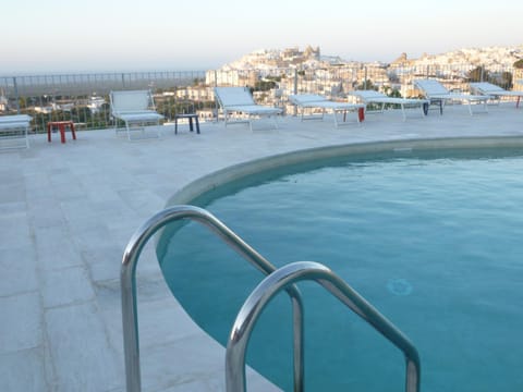 View (from property/room), Swimming pool, Swimming pool