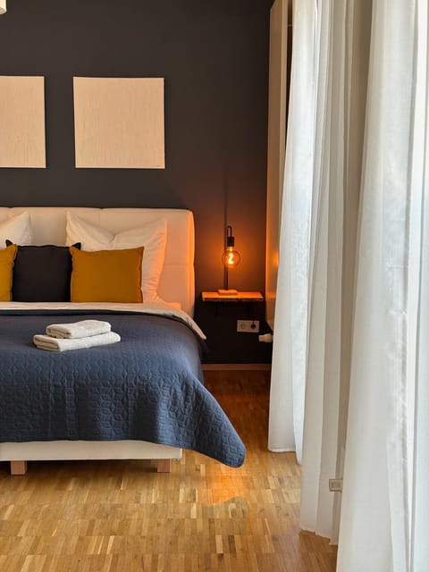 Bed, Bedroom