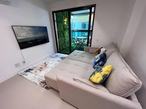 Travelers Dream! Apartment in Vila Canaa