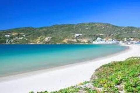 Travelers Dream! Apartment in Vila Canaa