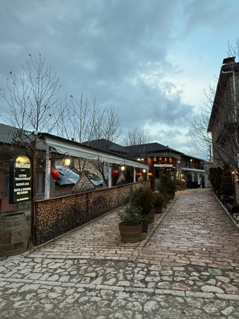 Hotel Ambassador Voskopojë Hotel in North Macedonia