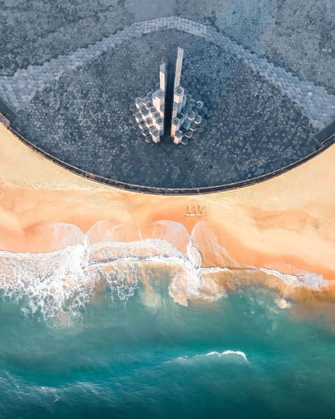 Nearby landmark, Day, People, Natural landscape, Sea view