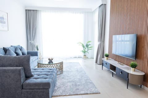 Al Bateen Resdences by HAPPY SEASON JBR Apartment in Dubai