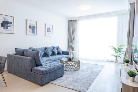 Al Bateen Resdences by HAPPY SEASON JBR Apartment in Dubai