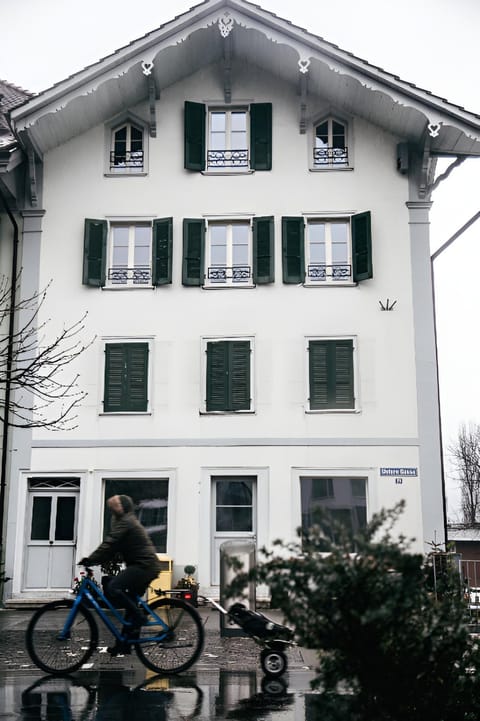 Property building, Facade/entrance