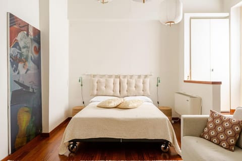 Bed, Living room, Bedroom