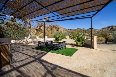 Off site, Mountain view