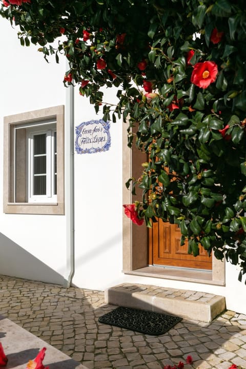 Logo/Certificate/Sign, Street view