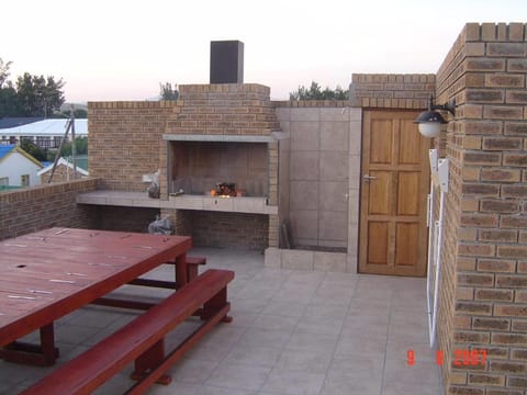 BBQ facilities, Balcony/Terrace