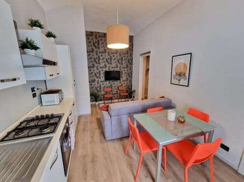Casa Din Din Apartment in Turin