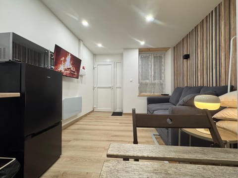 Studio Au Cloîtres Apartment in Vosges