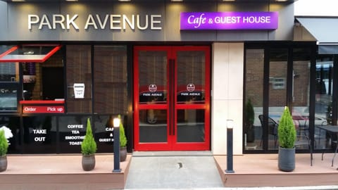 Property building, Facade/entrance
