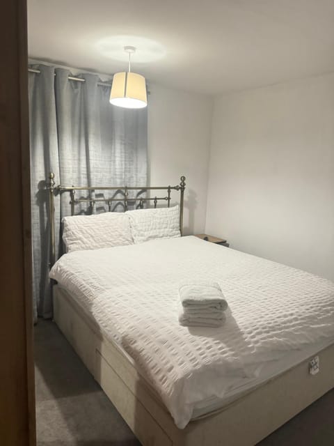 Master room Vacation rental in Bristol