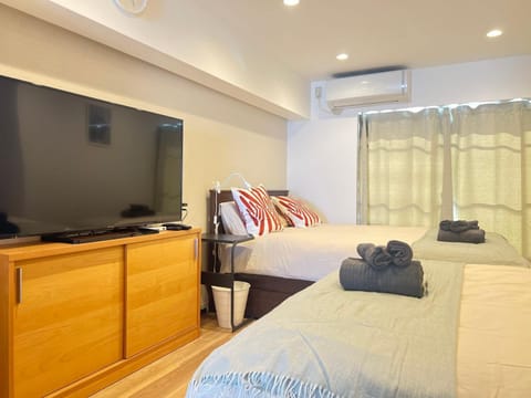 Bed, TV and multimedia