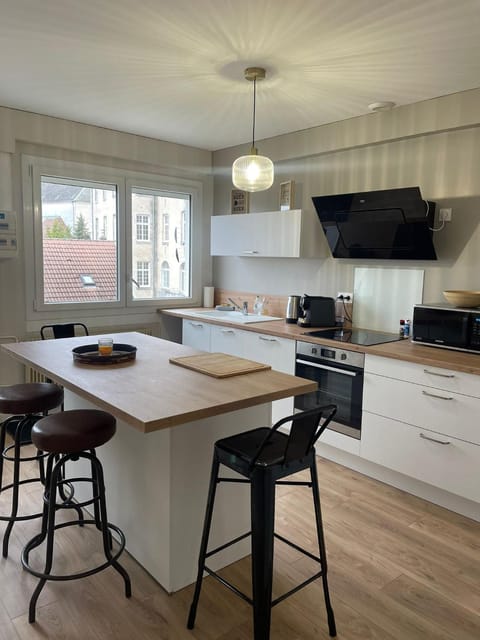 2 chambres • Centre-historique Apartment in Bourges