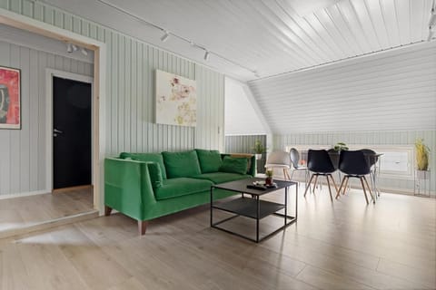 Living room, furniture