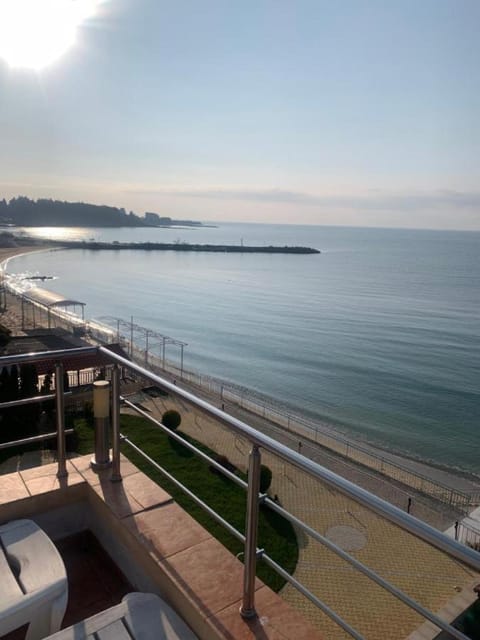 Nearby landmark, Day, Natural landscape, Balcony/Terrace, Beach, Sea view