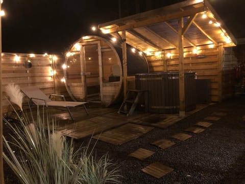 Patio, Night, Hot Tub, Sauna, sunbed