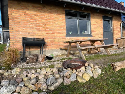 Cottage with Seaview House in Zealand
