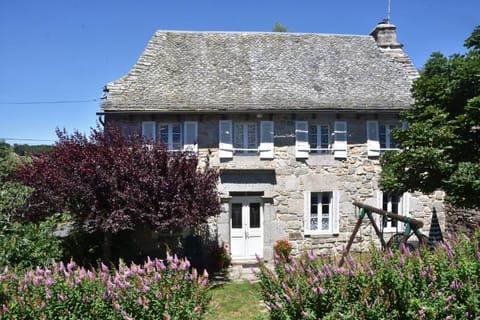 Property building, Facade/entrance, Off site
