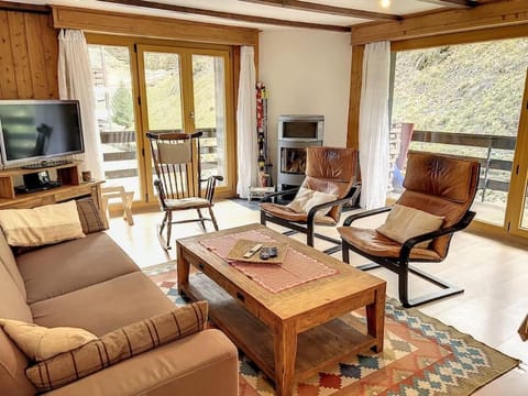 Tzoumaz Mountain Retreat Apartment in Riddes