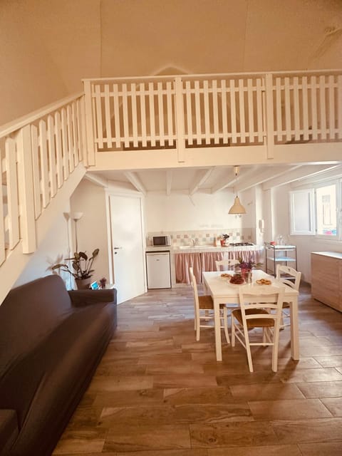 Dining area, Bedroom, Meals, Breakfast
