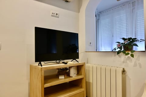 For You Rentals CÓMODO DEPARTAMENTO TEMPORAL DE DOS DOMITORIOS CERCA A PLAZA ELIPTICA MCU149 Apartment in Madrid