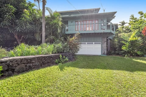 Manini Beachfront Getaway House in Kealakekua Bay