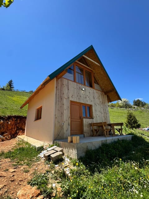 Household Ušćumlić - Oaza mira Bed and Breakfast in Montenegro