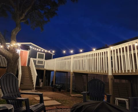 Vacation in style at the Beach House in Galveston Island