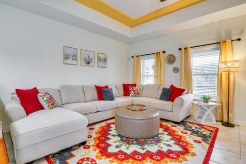 Steps to Beach Oceanside Townhome with Heated Pool House in South Padre Island