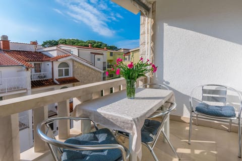 Balcony/Terrace, Landmark view