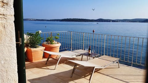 Balcony/Terrace, Sea view, sunbed