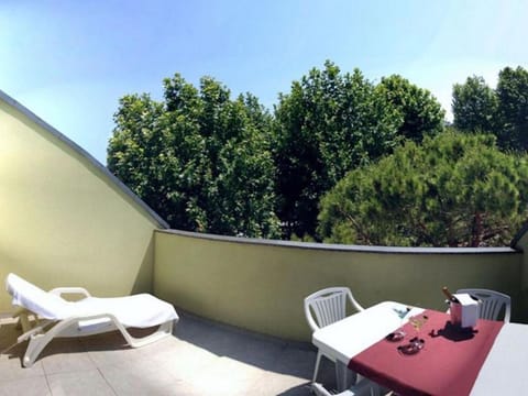 View (from property/room), Balcony/Terrace, furniture