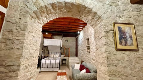 Bed, Living room