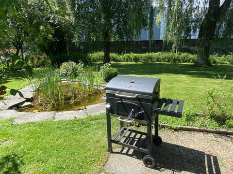 BBQ facilities, Garden