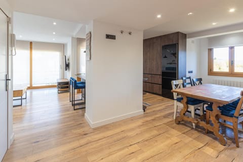 Kitchen or kitchenette, Living room, Dining area