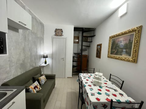 TV and multimedia, Kitchen or kitchenette, Seating area, Dining area, minibar