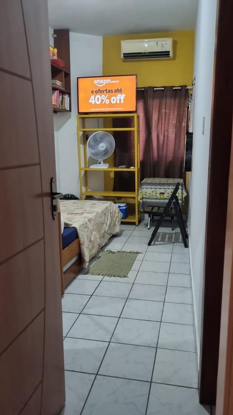 Bed, TV and multimedia, Photo of the whole room, furniture, air conditioner